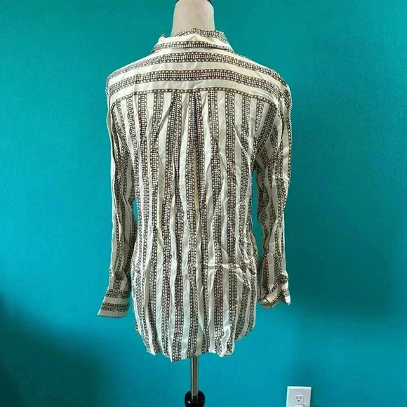NWT Zara White Yellow Print Striped Long Sleeve Button-Down Shirt Size XS - Picture 4 of 6